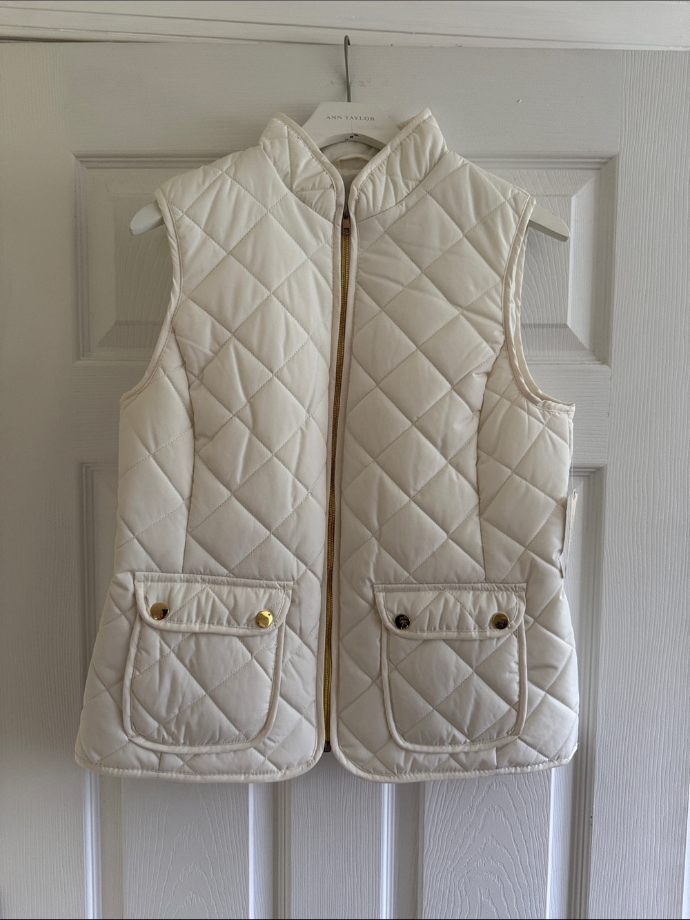 Ann Taylor Cream Quilted Puffer Vest for Girls